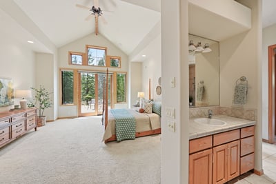 16863 Royal Coachman Drive, Sisters, OR