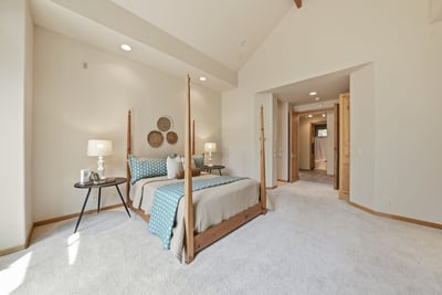 16863 Royal Coachman Drive, Sisters, OR