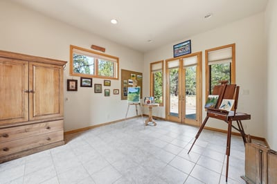 16863 Royal Coachman Drive, Sisters, OR