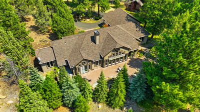 16863 Royal Coachman Drive, Sisters, OR