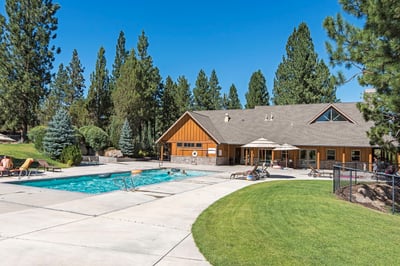 16863 Royal Coachman Drive, Sisters, OR