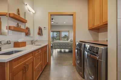 17740 Ox Spur Ct, Bend, OR