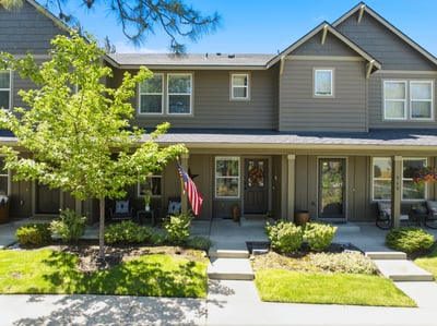 950 N HINDEMAN AVE, Sisters, OR