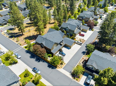 950 N HINDEMAN AVE, Sisters, OR