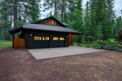 26359 SW Tamarack Lane, Camp Sherman, OR