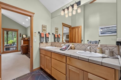 26359 SW Tamarack Lane, Camp Sherman, OR