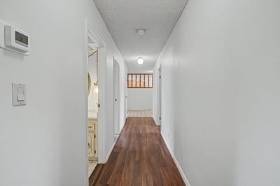 7264 Eldora Ave., Las Vegas, NV