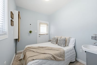 277 Waterfront Dr. E, Gimli, MB