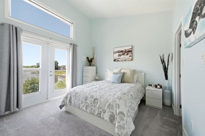 277 Waterfront Dr. E, Gimli, MB