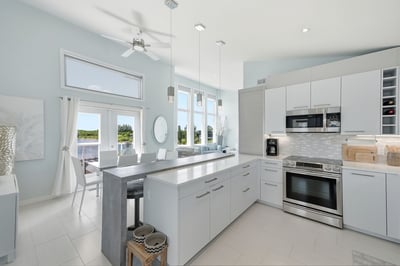 277 Waterfront Dr. E, Gimli, MB