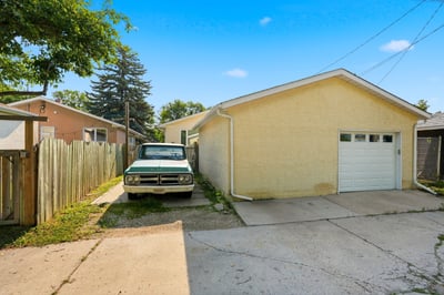 943 Centennial St, Winnipeg, MB