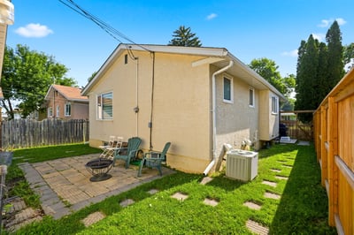 943 Centennial St, Winnipeg, MB