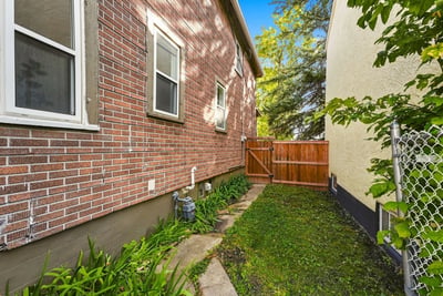 804 Banning St, Winnipeg, MB