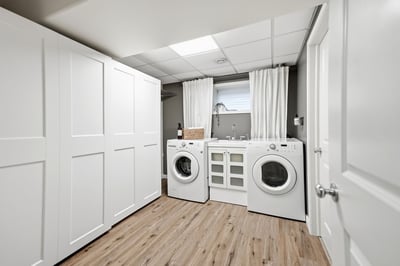 171 Portland Ave, Winnipeg, MB