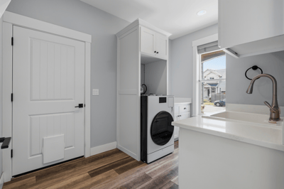 2301 Robbins Way, Lebanon, OR