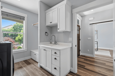 2301 Robbins Way, Lebanon, OR