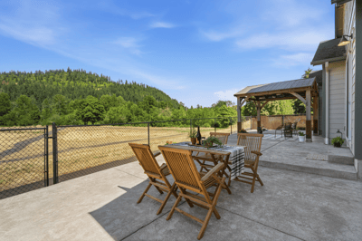 2301 Robbins Way, Lebanon, OR