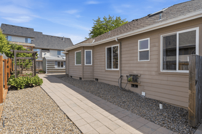 3221 NW Huckleberry Place, Corvallis, OR