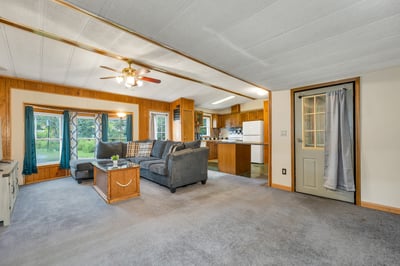 Access to 3 Season porch