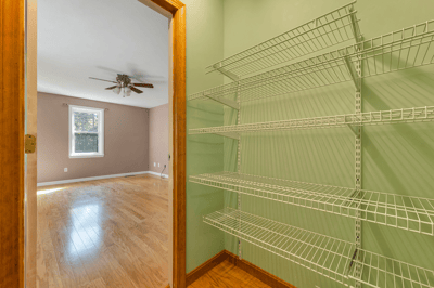 Walk In Closet
