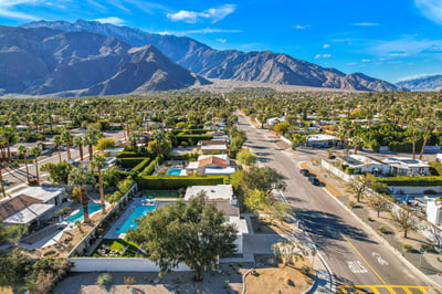 999 E Via Escuela, Palm Springs, CA