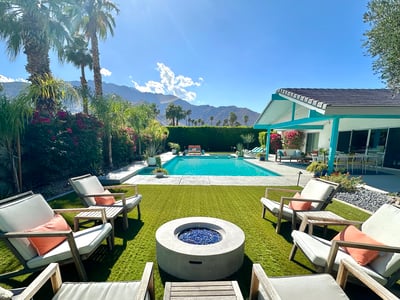 999 E Via Escuela, Palm Springs, CA
