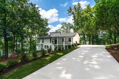 9790 Peninsula Drive, Gainesville, GA