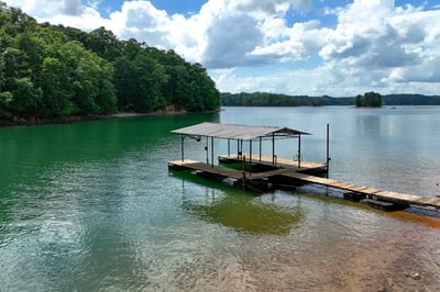 9790 Peninsula Drive, Gainesville, GA