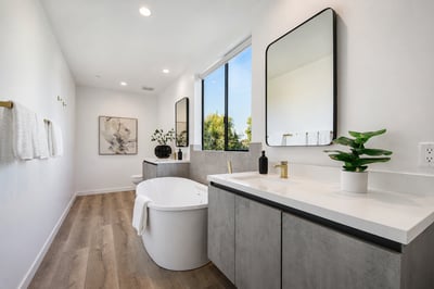 11614 Colfax Meadow Ln, Studio City, CA