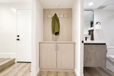 11614 Colfax Meadow Ln, Studio City, CA