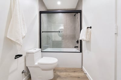11614 Colfax Meadow Ln, Studio City, CA