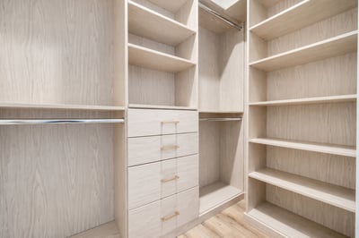 11614 Colfax Meadow Ln, Studio City, CA
