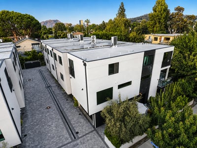 11614 Colfax Meadow Ln, Studio City, CA
