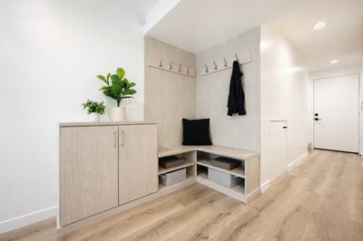 11614 Colfax Meadow Ln, Studio City, CA