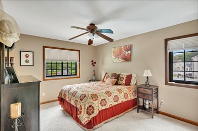 3062 New Williamsburg Drive, Schenectady, NY