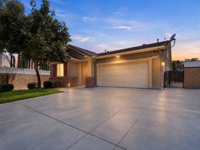 3250 W Ave K1, Lancaster, CA