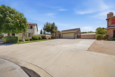 3250 W Ave K1, Lancaster, CA