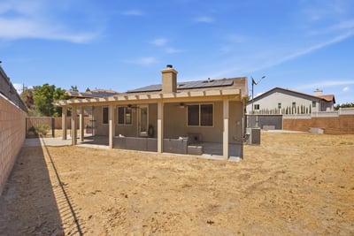 3250 W Ave K1, Lancaster, CA