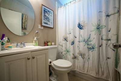 45426 Genoa Avenue, Lancaster, CA