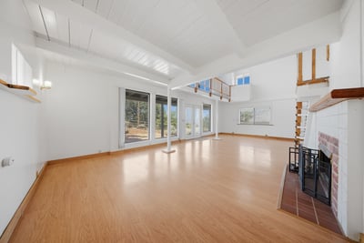 27051 Oakflat Drive, Tehachapi, CA