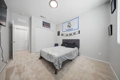1832 E Ave H7, Lancaster, CA