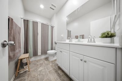 11500 Juliana Dr., Adelanto, CA