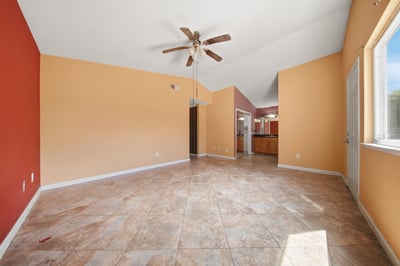 2240 Moonlight Ct, palmdale, CA