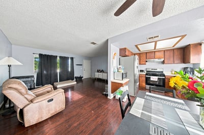 40245 169th St E, Lake Los Angeles, CA