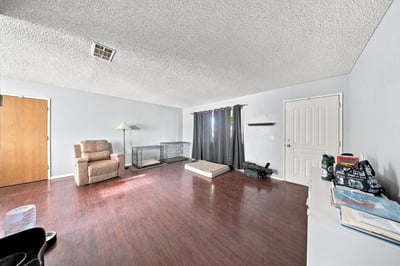 40245 169th St E, Lake Los Angeles, CA