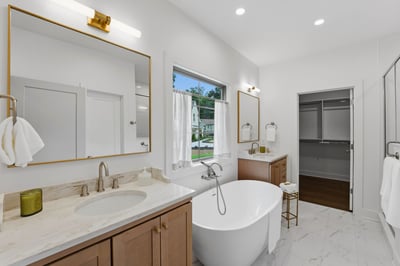 2315 Chateau Court, Matthews, NC