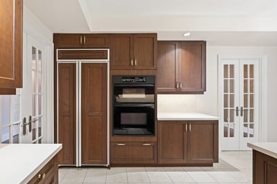 215-7071 Bayview Ave, Thornhill, ON