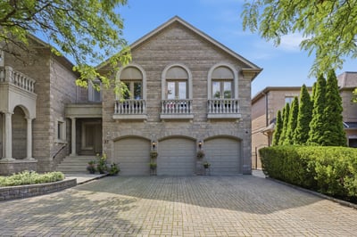 32 Arjay Crescent, Toronto, ON