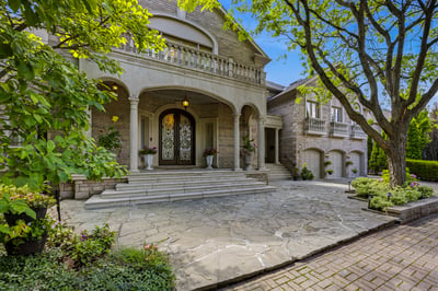 32 Arjay Crescent, Toronto, ON
