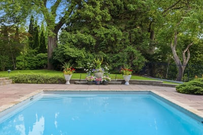 32 Arjay Crescent, Toronto, ON